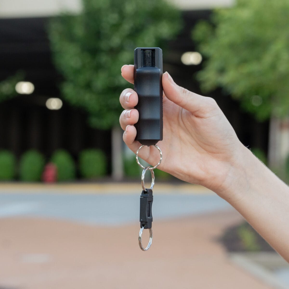 .54oz BLACK HARDCASE W/QUICK RELEASE KEY RING - Image 2